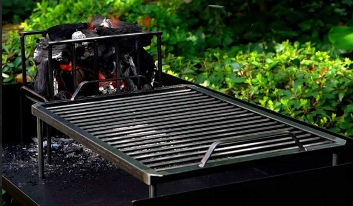 How to Clean Grill Grates (Argentinian Parrilla Edition)