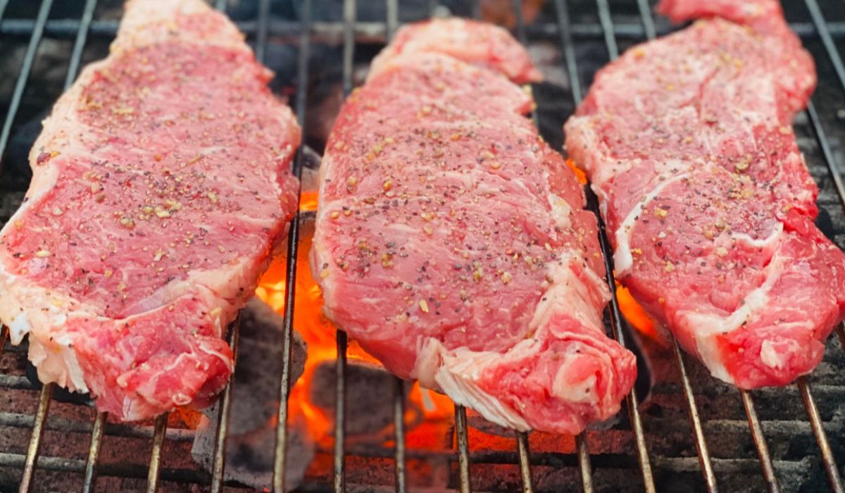 How to Grill New York Strip Steak - Gaucholife