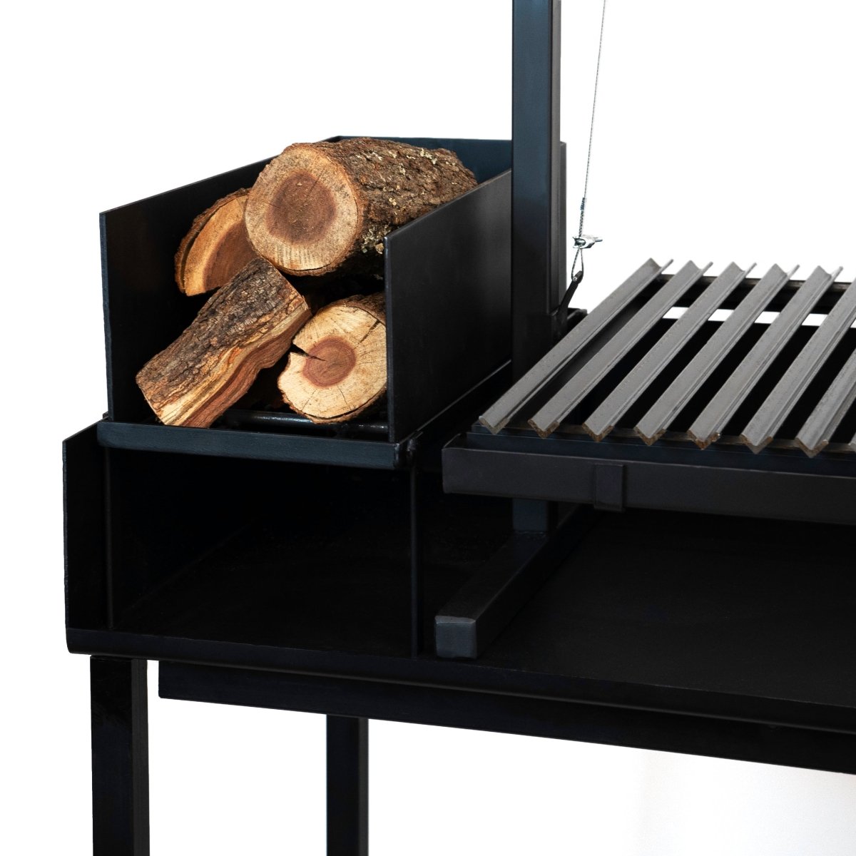 Premium Santa Maria Grill with V - Shaped Grates and CartGaucholife