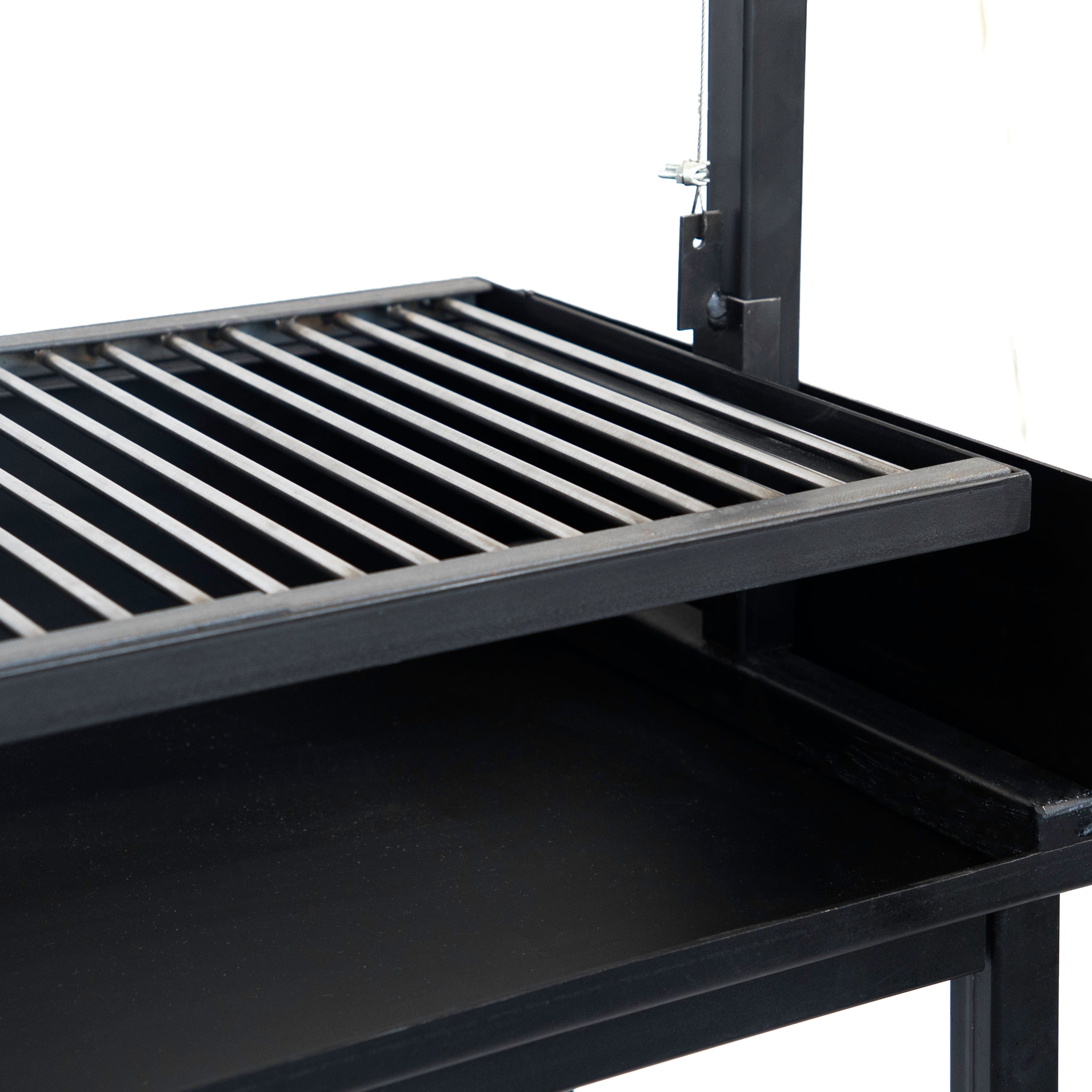 Argentine Small Iron Santa Maria grill with brasero