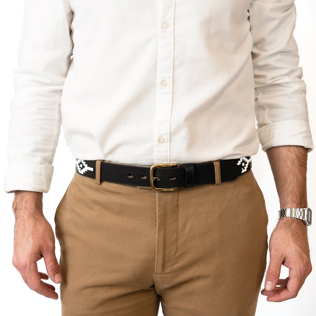 Embroidered Belt (Black/White)30Gaucholife