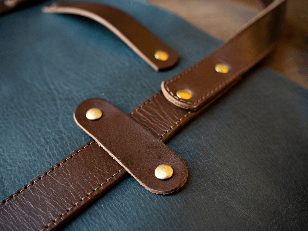 Full Grain Leather Log CarrierBlueGaucholife