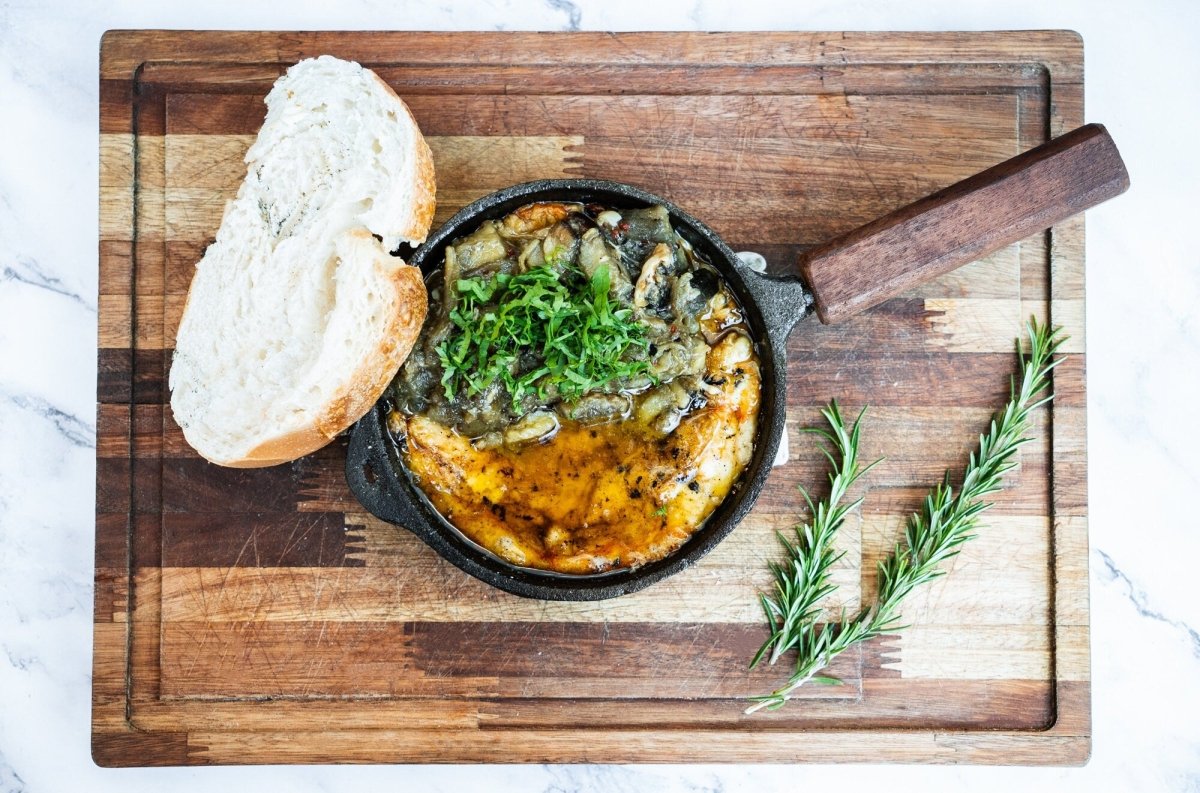 Argentinian Cheese ProvoleteraNo HandleGaucholife