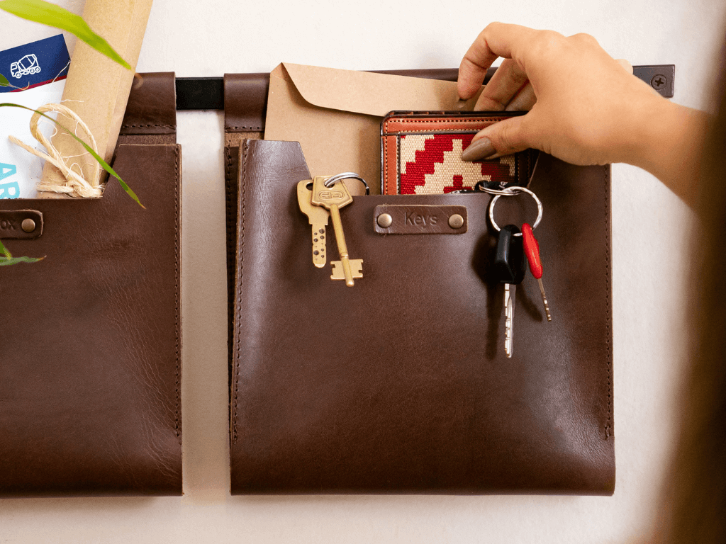 Leather Wall Pockets OrganizerBrownGaucholife