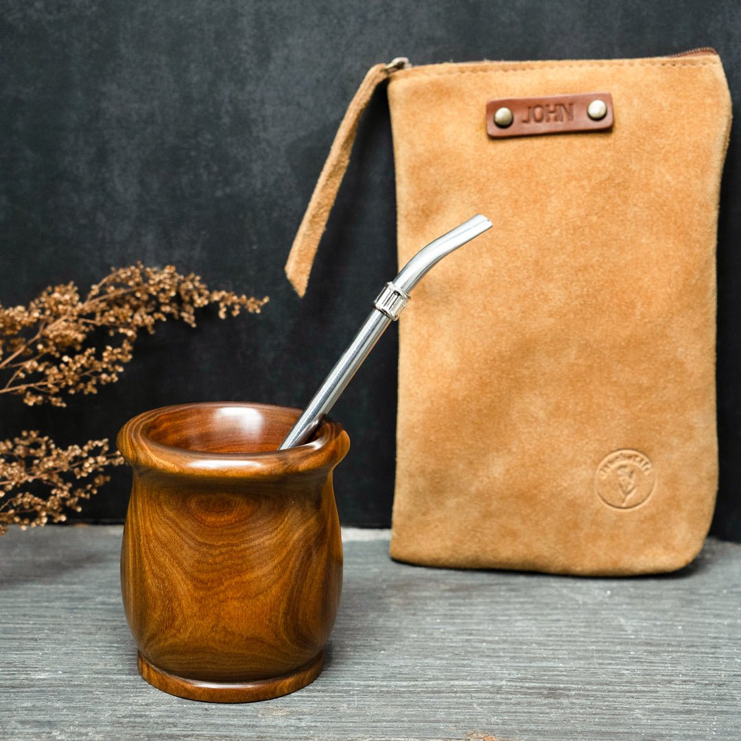 Mate-Becher aus Holz + Yerba-Mate-Behälter