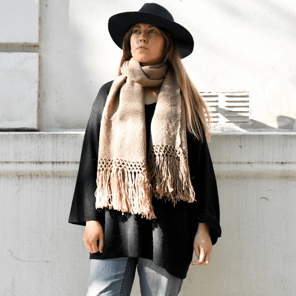 Llama Wool Knitted Scarf (Beige)