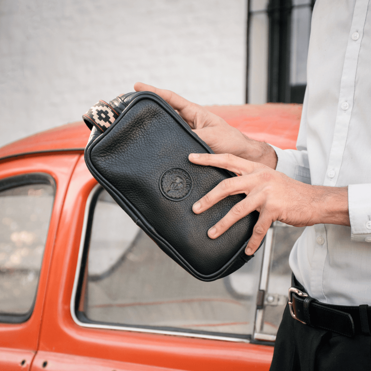 Toiletry Leather BagBlackGaucholife