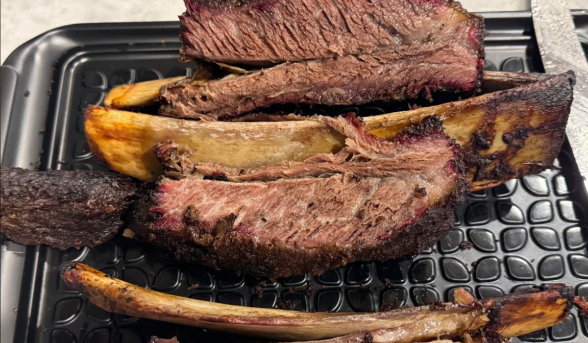 Dino Beef Ribs and the Argentine Costillar: Two Traditions, One Cut
