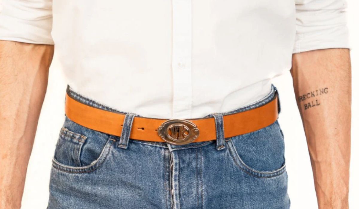 The belt as a cultural signifier: Polo vs Western