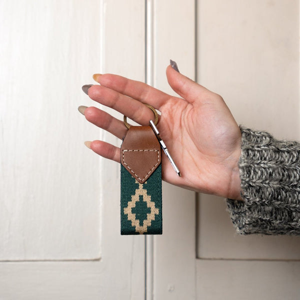 Guarda Pampas Leather Keychain (Green)