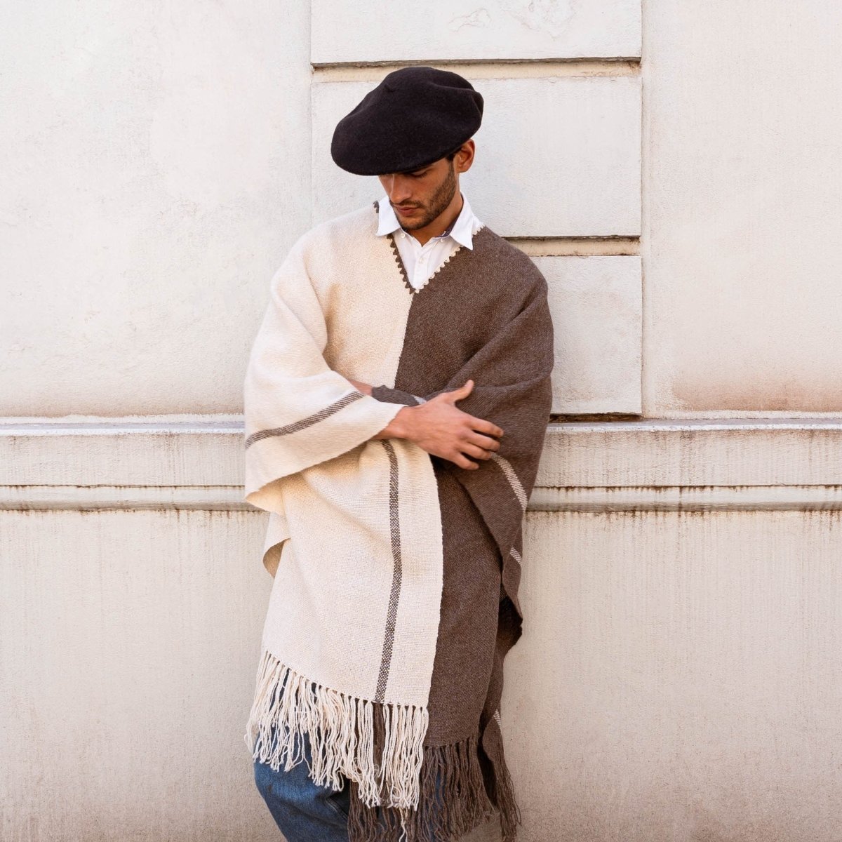 Llama Wool Knitted Poncho (Cream & Gray)Gaucholife