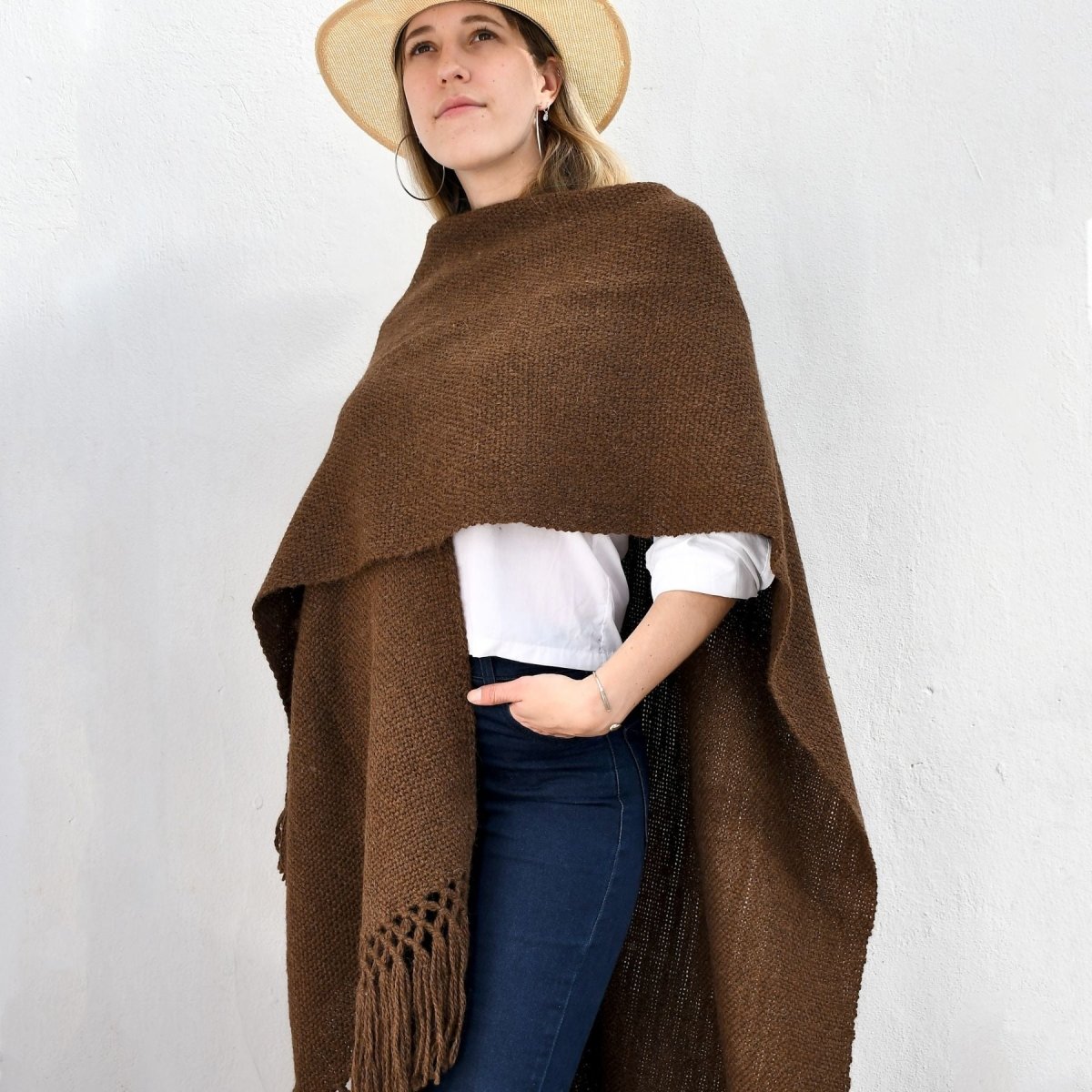 Llama Wool Knitted Shawl Poncho (Brown)Gaucholife